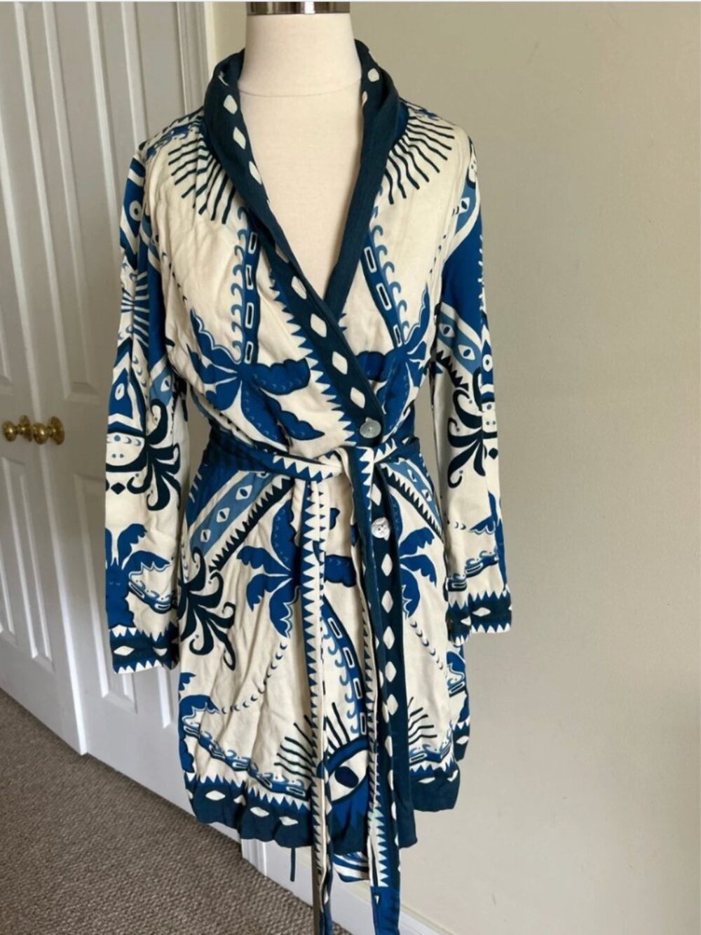SOLD - Picture 3 of 12